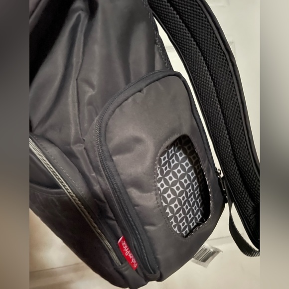 Diaper bag backpack - Picture 3 of 5